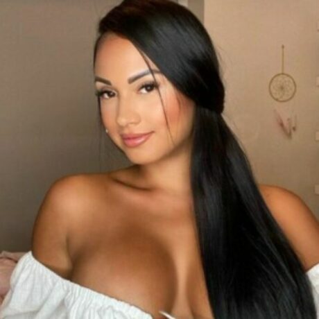 Profile picture of Priti